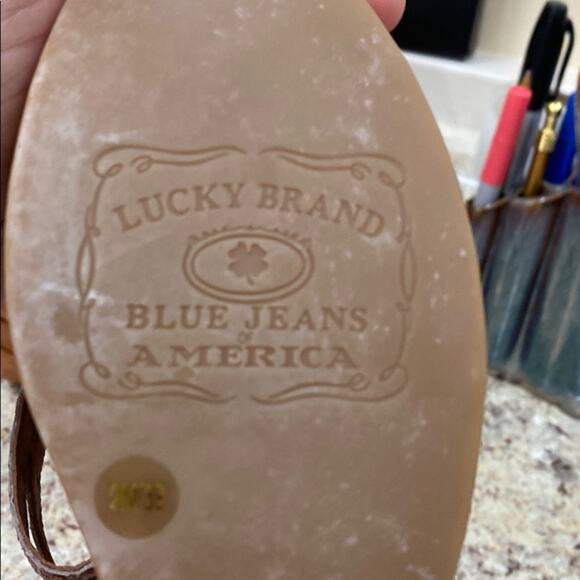 Lucky women’s size 9 Adjustable strap wedge platform sandals - Picture 3 of 9